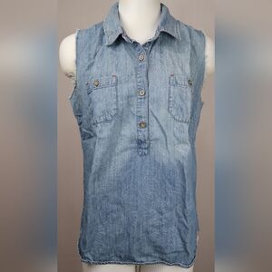 3 for $20 🔖 Sleeveless Denim Button-Up Top